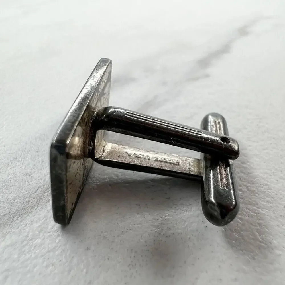 Hickok USA Vintage Silver Tone Single Cufflink